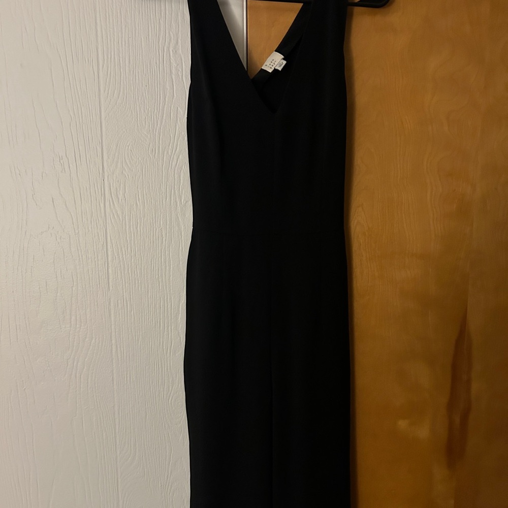 Elegant Black V-Neck Dress